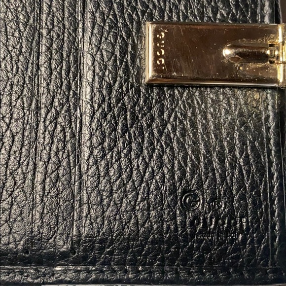 Woman’s Gucci wallet - Picture 5 of 8